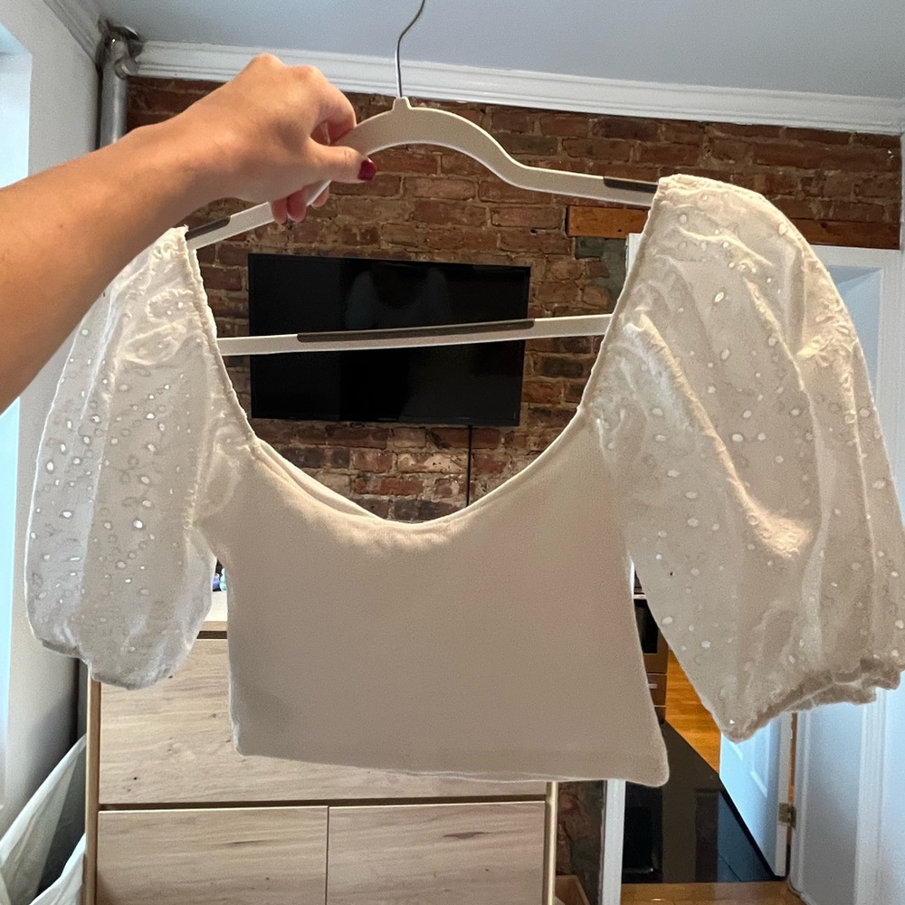 Zara cropped white puff sleeve top